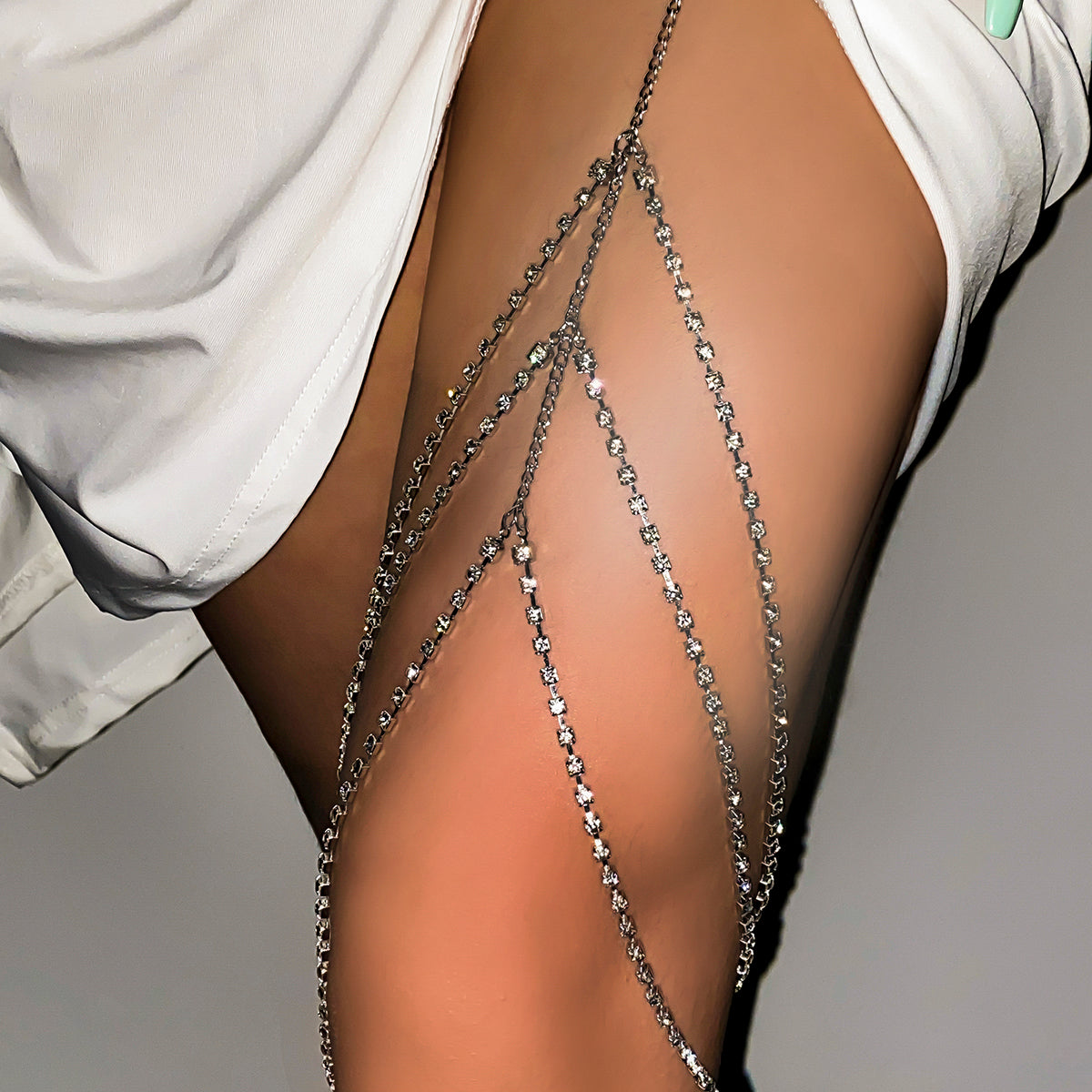 Sexy AF Rhinestones Baddie Leg Thigh Chain- Angelina